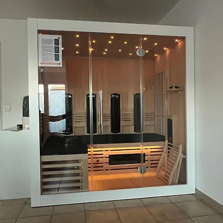 75 Qm Am Niederrhein Mit Privater Sauna 아파트 *